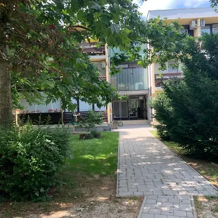 Green Holiday Apartman Appartamento